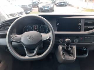VOLKSWAGEN Transporter usata, con MP3