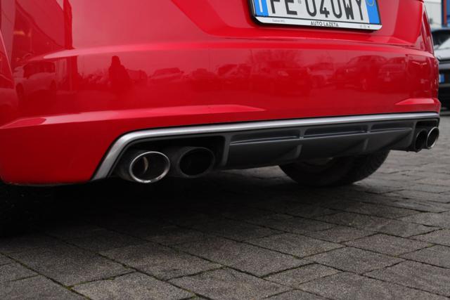 AUDI TT usata, con Luci diurne