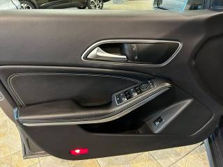 MERCEDES-BENZ CLA 200 usata, con Park Distance Control
