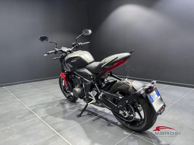TRIUMPH Trident 660 usata 2