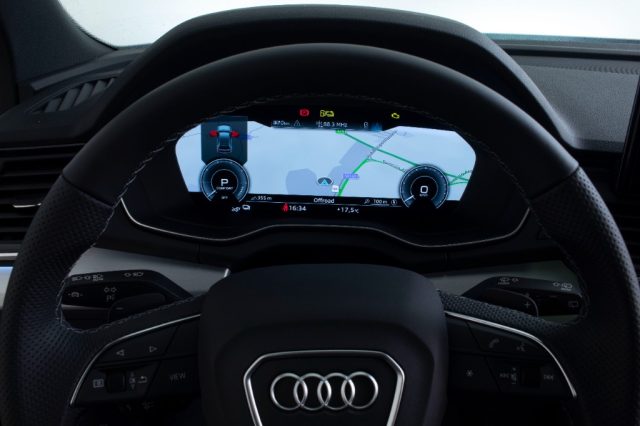 AUDI Q5 usata, con Chiusura centralizzata