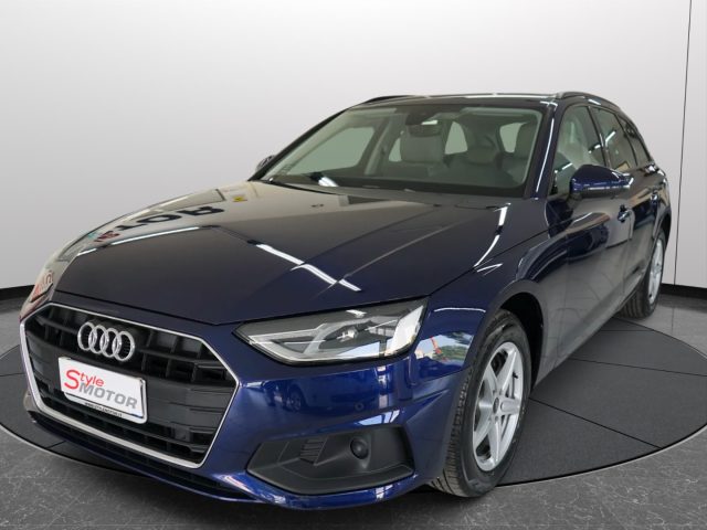 AUDI A4 usata, con Fari LED