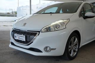 PEUGEOT 208 usata, con Cruise Control