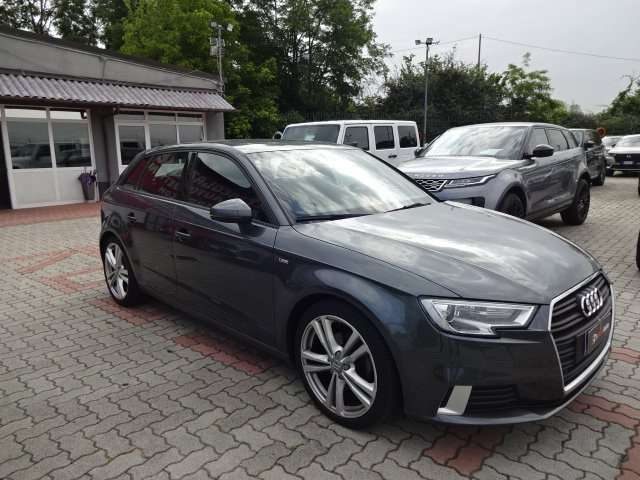 AUDI A3 usata, con Airbag laterali