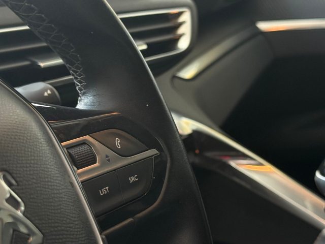 PEUGEOT 3008 usata, con Fendinebbia