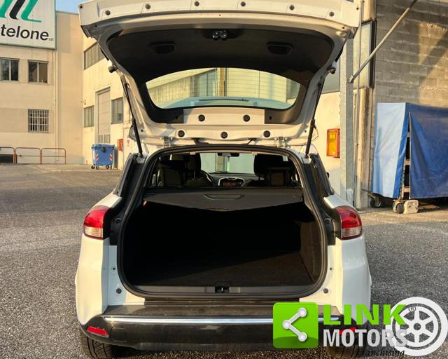 RENAULT Clio usata, con Sedile posteriore sdoppiato