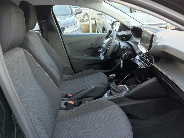 PEUGEOT 208 usata, con Volante in pelle