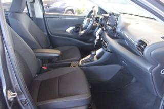 TOYOTA Yaris usata, con Cruise Control