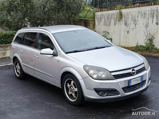 OPEL Astra usata, con Airbag
