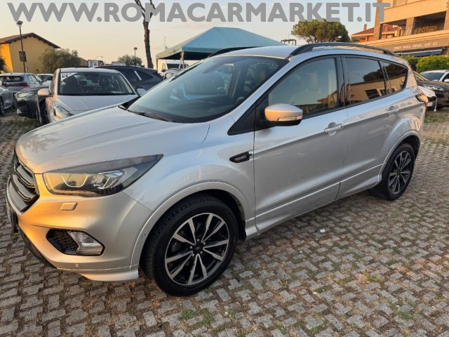 FORD Kuga usata, con Autoradio