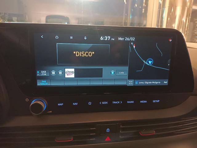 HYUNDAI i20 usata, con Volante in pelle