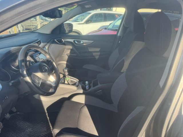 NISSAN Qashqai usata, con Climatizzatore
