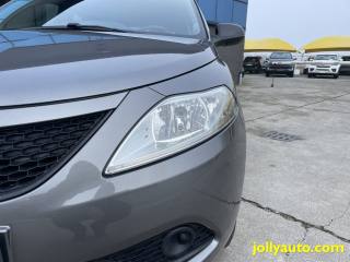 LANCIA Ypsilon usata, con ESP