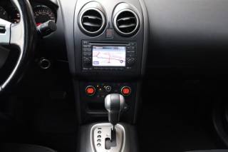 NISSAN Qashqai usata, con Climatizzatore automatico, 2 zone
