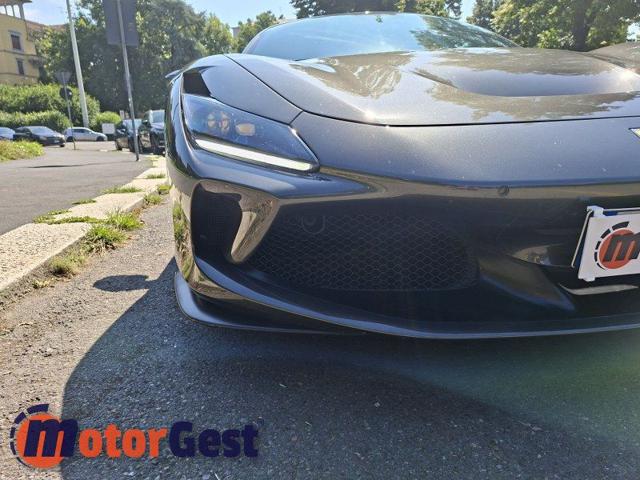FERRARI F8 usata, con Touch screen