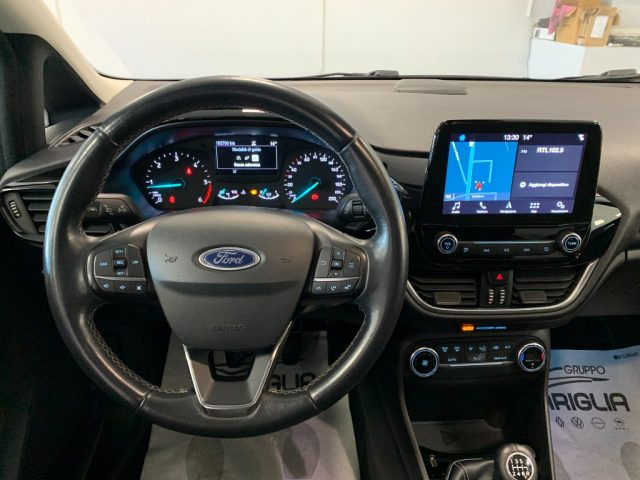 FORD Fiesta usata, con USB