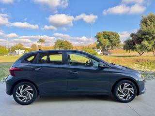 HYUNDAI i20 usata, con Alzacristalli elettrici