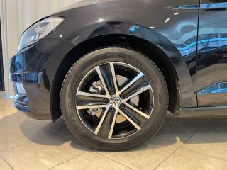 VOLKSWAGEN Touran usata, con ESP