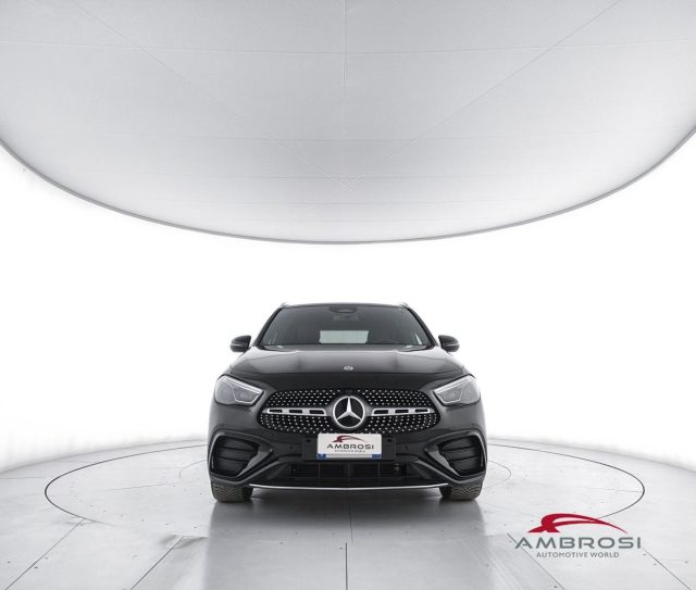 MERCEDES-BENZ GLA 200 usata 4
