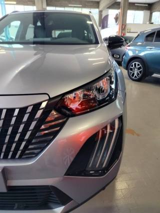 PEUGEOT 2008 usata, con Controllo trazione