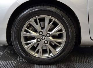 TOYOTA Yaris usata, con Touch screen
