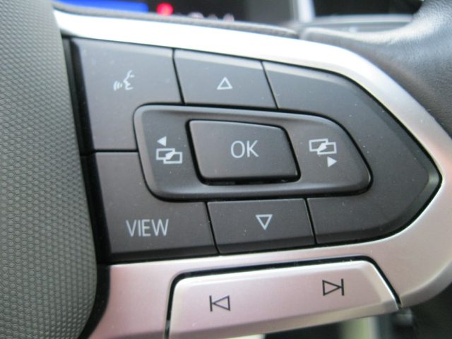 VOLKSWAGEN Taigo usata, con Isofix