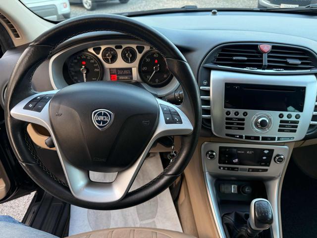 LANCIA Delta usata, con Boardcomputer