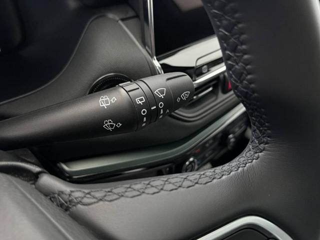 JEEP Compass usata, con Park Distance Control