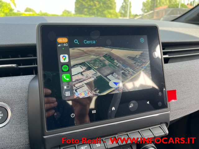 RENAULT Clio usata, con Volante in pelle