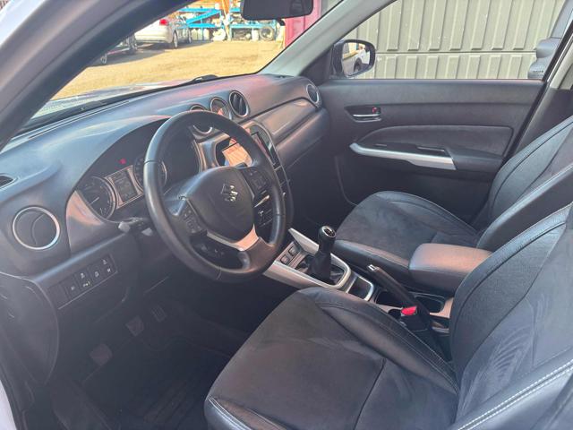SUZUKI Vitara usata, con Autoradio