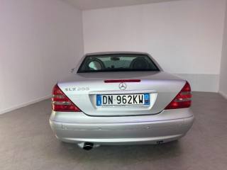 MERCEDES-BENZ SLK 200 usata 8
