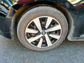 RENAULT Clio usata, con Sensore di pioggia