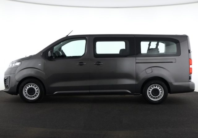 OPEL Vivaro Life usata, con Airbag