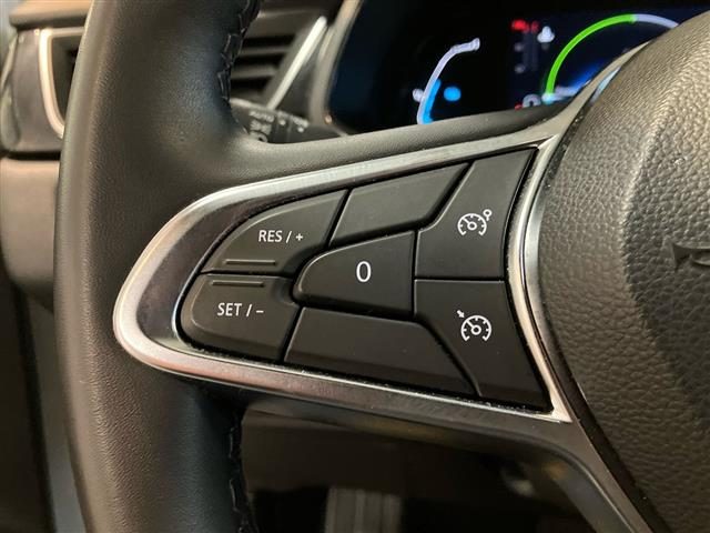 RENAULT Captur usata, con Sensori di parcheggio posteriori