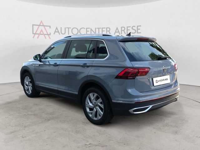 VOLKSWAGEN Tiguan usata, con Autoradio