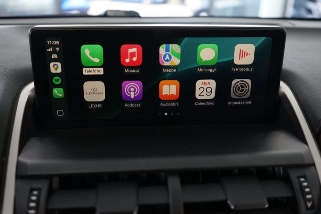 LEXUS NX 300h usata, con Climatizzatore