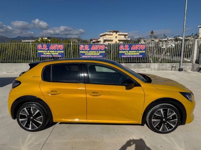 PEUGEOT 208 usata, con Autoradio