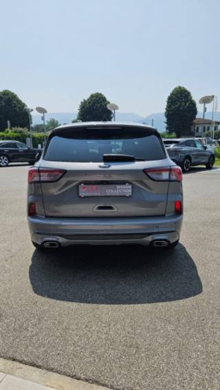 FORD Kuga usata, con Autoradio
