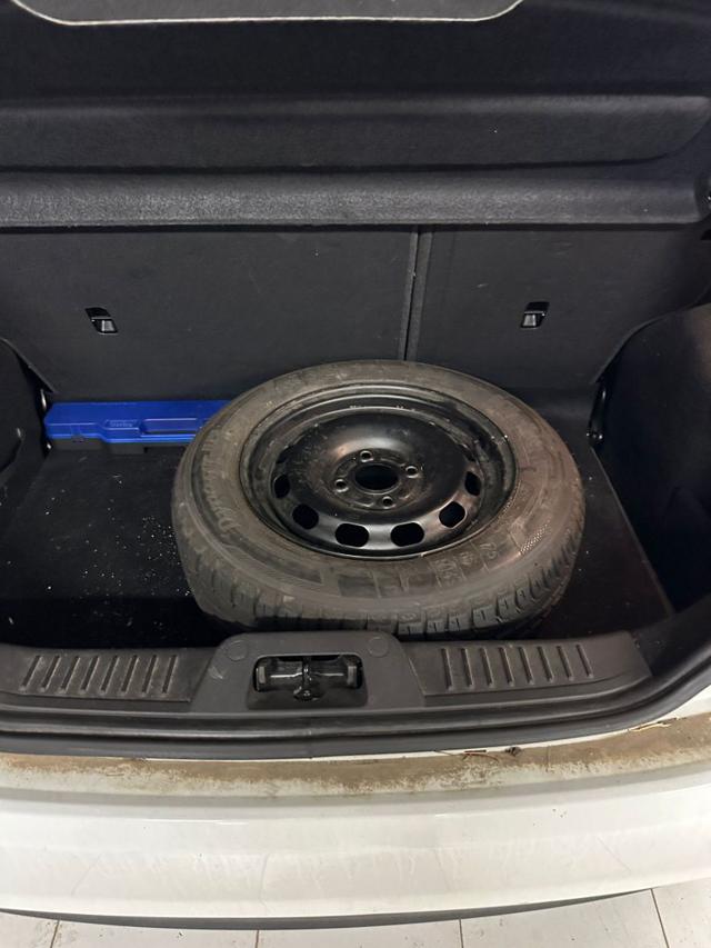 FORD Fiesta usata, con Sedile posteriore sdoppiato