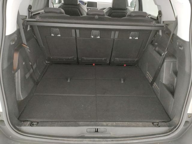 PEUGEOT 5008 usata, con Luci diurne LED