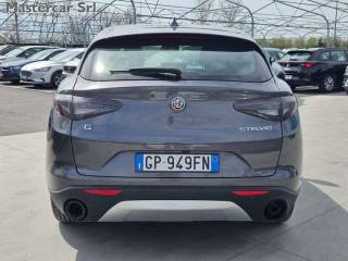 ALFA ROMEO Stelvio usata, con Alzacristalli elettrici