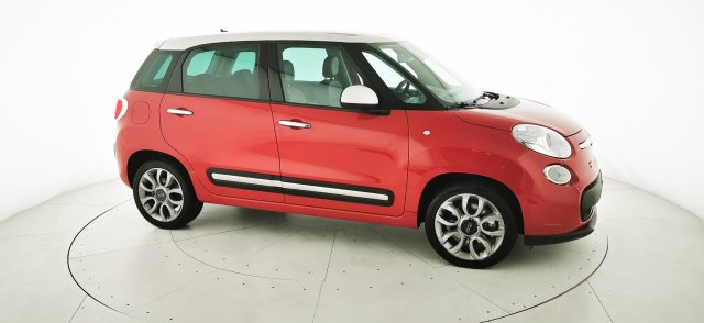 FIAT 500L usata, con USB