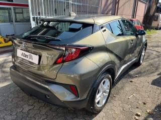TOYOTA C-HR usata, con Autoradio
