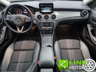 MERCEDES-BENZ GLA 180 usata, con Alzacristalli elettrici