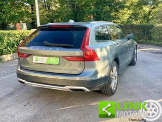 VOLVO V90 Cross Country usata, con Alzacristalli elettrici