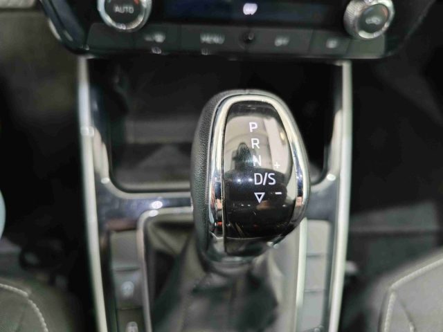 SKODA Fabia usata, con Bluetooth