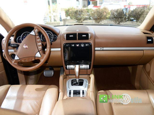 PORSCHE Cayenne usata 33