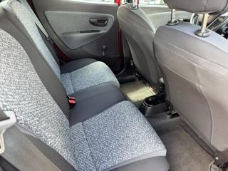 LANCIA Ypsilon usata, con USB