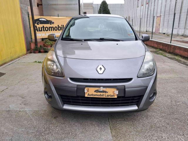 RENAULT Clio usata, con Autoradio