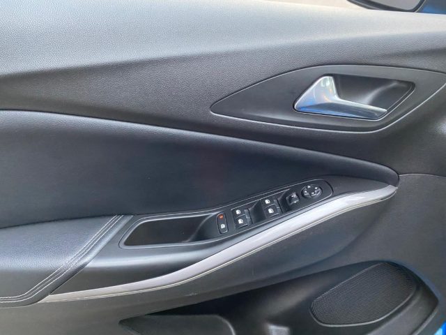 OPEL Grandland usata, con Chiusura centralizzata